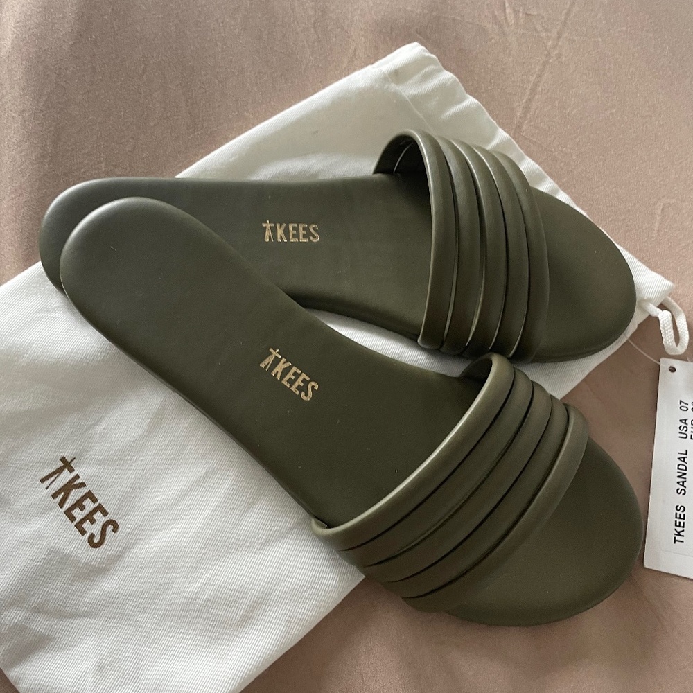 TKEES Olive Green Strappy Slide Sandals